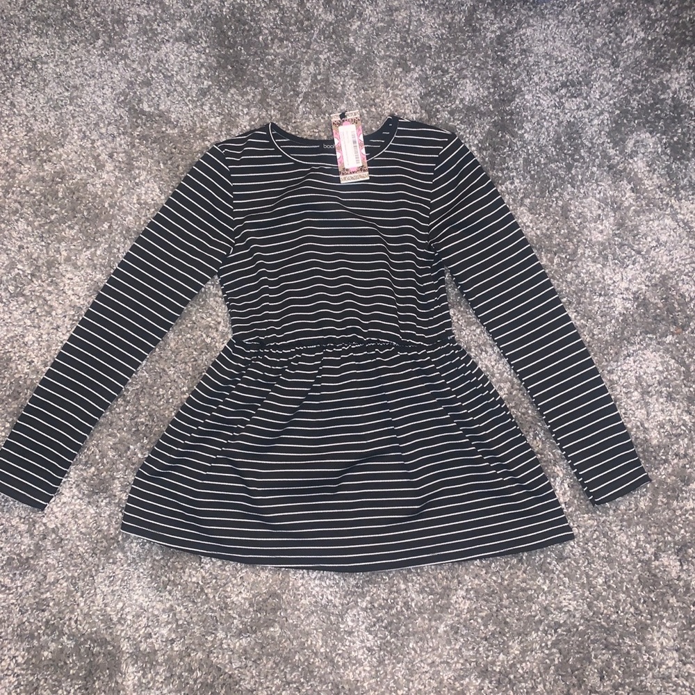 Cute peplum striped top ❤️